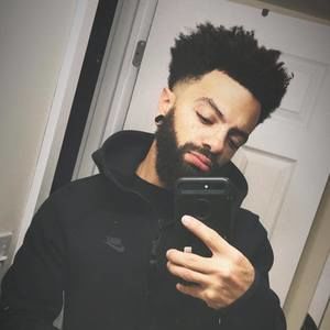 Meet your Posher, Justin